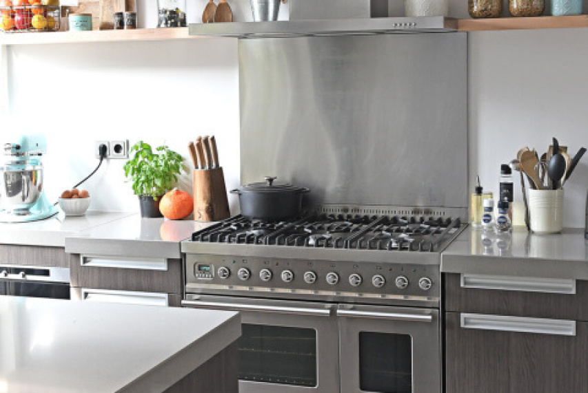 Oude keuken Laura's Bakery 