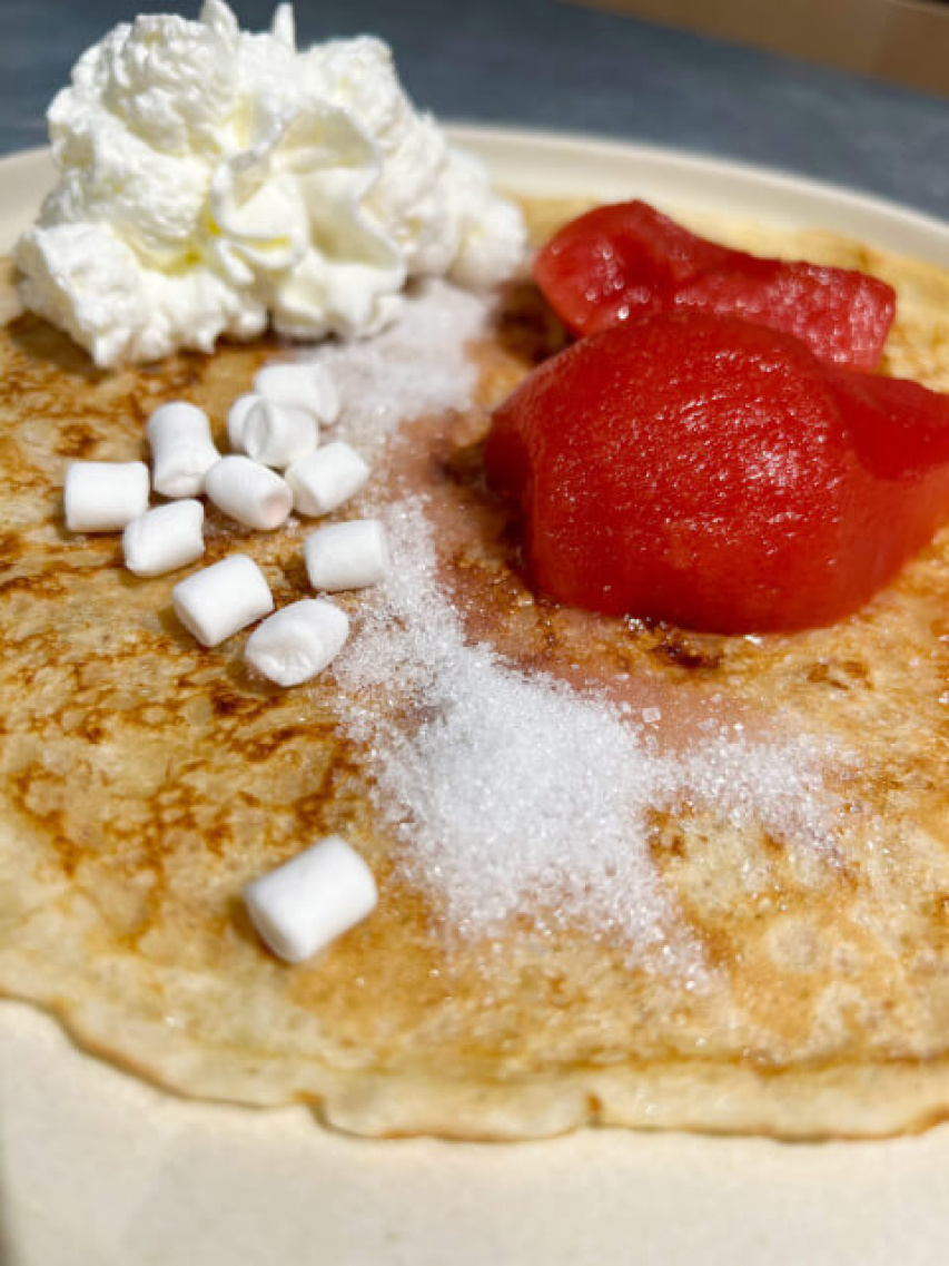 Pannenkoek met stoofpeer