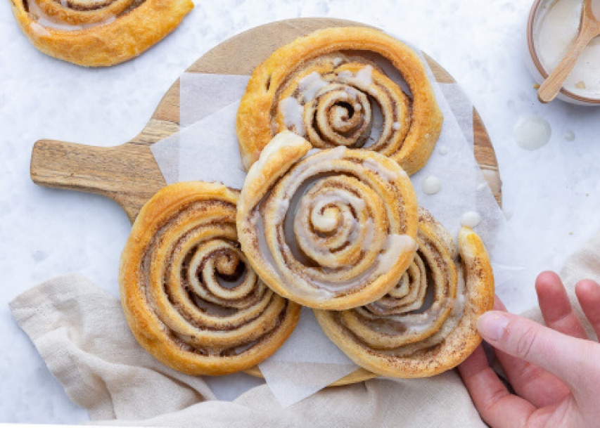 Laura's bakery - cinnamon rolls - kaneelbroodjes - recept - eten - gerecht