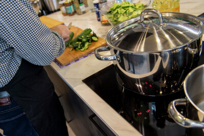 Keuken Gemeente Rotterdam en Bruynzeel Keukens slaan handen ineen voor een aardgasvrij Pendrecht