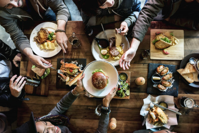 Keuken Nederlanders zijn erg te spreken over de maaltijden die thuis op tafel komen