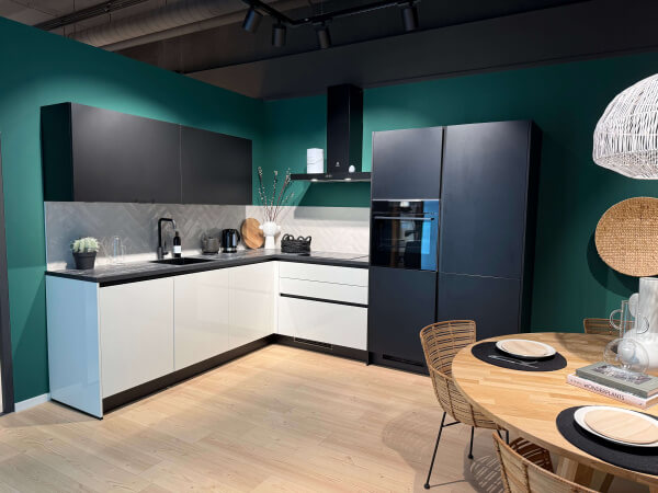 Showroomkeuken Andes Wit icm Atlas Leisteen