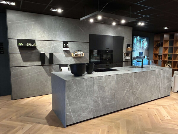 Showroomkeuken NX950 Marmer Grigio