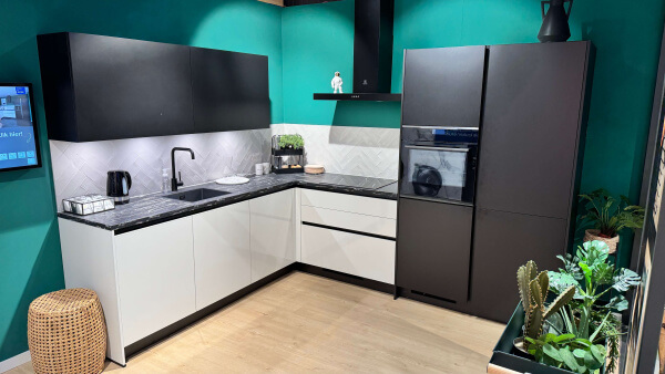 Showroomkeuken Andes Wit icm Atlas Leisteen