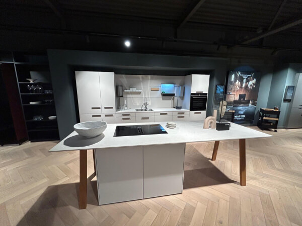 Showroomkeuken NX505 Zandgrijs